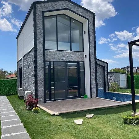 Eliz Villa